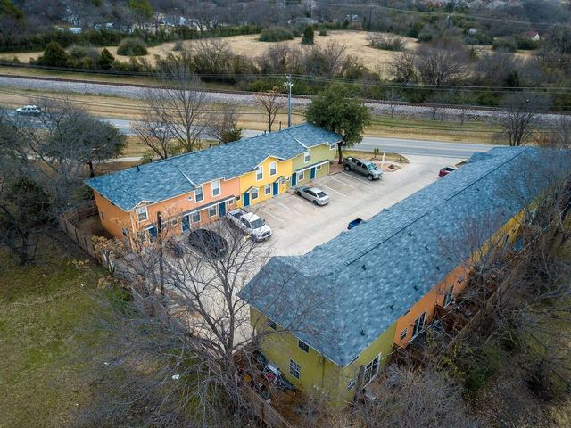 Aerial view of Tupelo Village Townhomes and resident parking